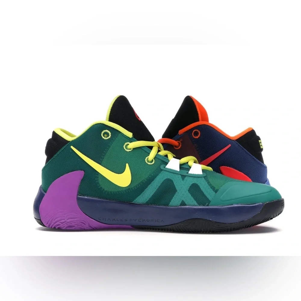 Nike kids zoom freak 1 youth 6 sneakers